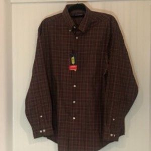 Roundtree and Yorke Wrinkle Resistant Button Down